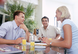 leistungen persönl erfahrungsaustausch teaser